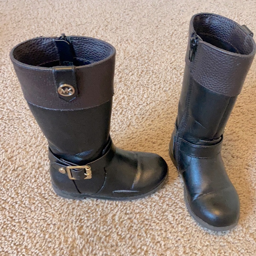 Michael kore boots